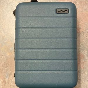 Away brand “The Mini” travel case.